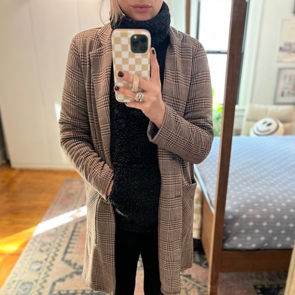 Eddie Bauer Black Fireside Teddy Turtleneck Pullover with Front Pouch Pocket - Picture 5 of 6